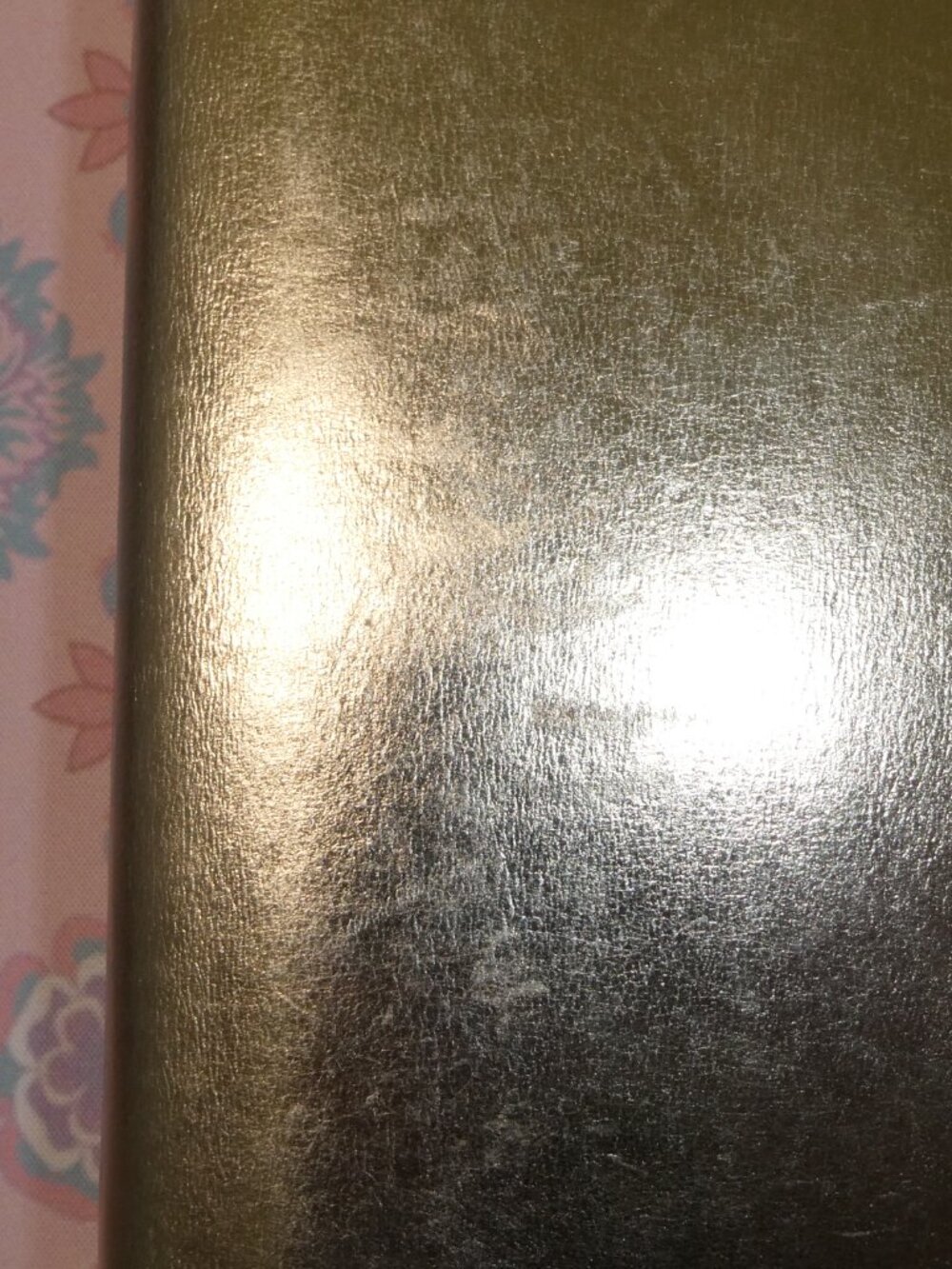 Kate Spade *RARE* Gold Planner - Picture 2 of 14